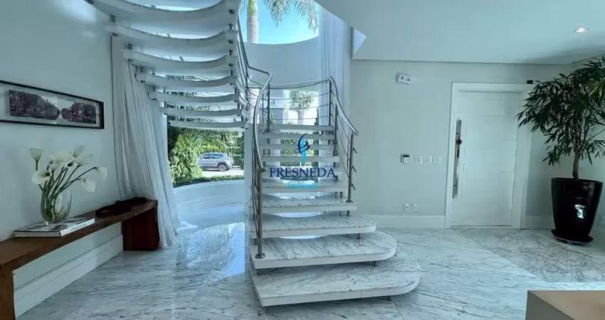 Casa para venda, 7 dorms, 6 suites, 4 vagas, 573 m²