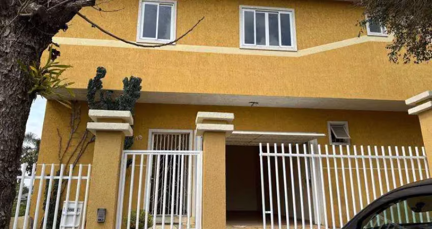 Casa com 4 quartos para alugar na Rua Aluísio de Azevedo, 679, Abranches, Curitiba