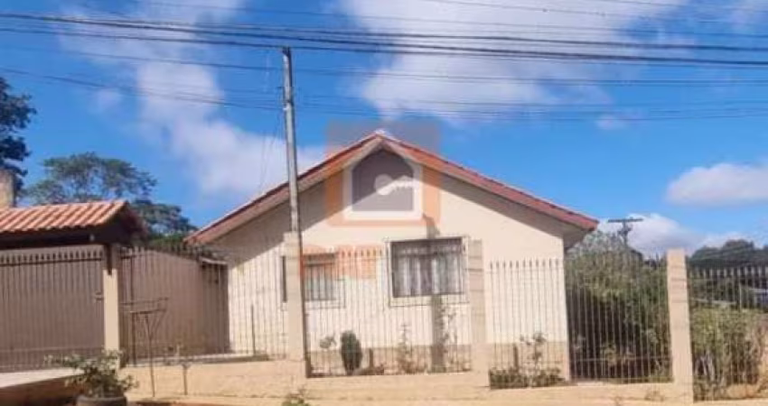 Casa com excelente terreno à venda em Oficinas