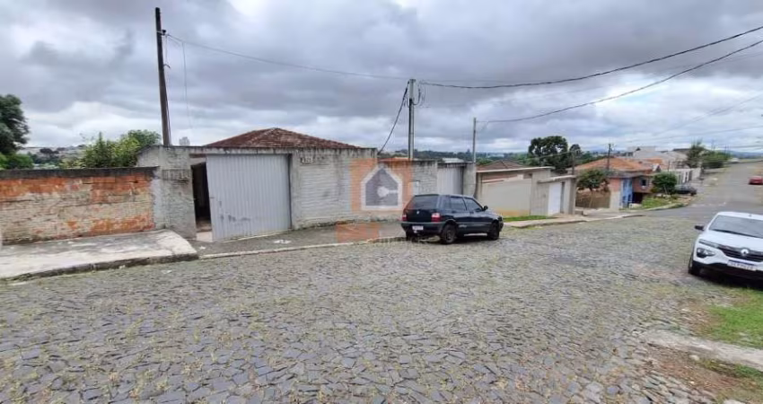 Terreno à venda no bairro de Uvaranas