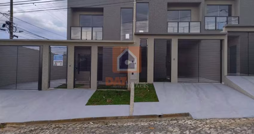 SOBRADO NOVO À VENDA EM RONDA