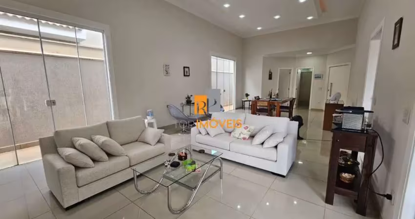 Casa em condomínio fechado com 3 quartos à venda na Affonso José Aiello, 14100, Residencial Villaggio II, Bauru