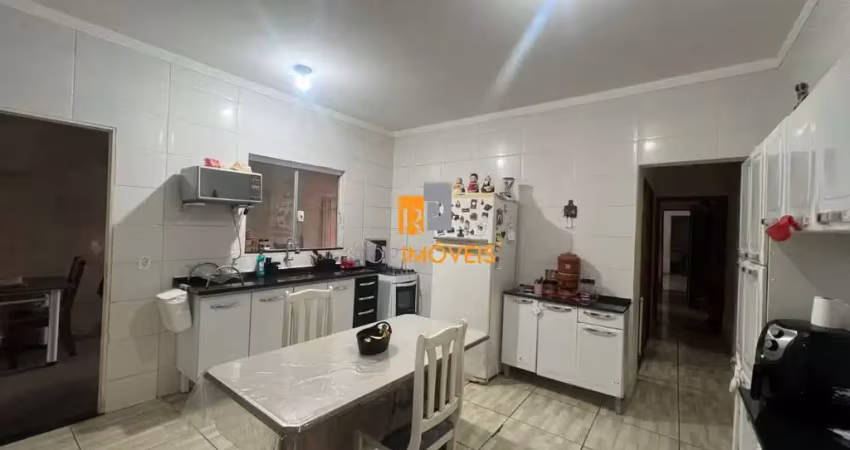 Casa com 3 quartos à venda na Arlindo Fidélis, 462, Jardim Ouro Verde, Bauru