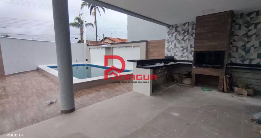 Sobrado com 4 quartos, Flórida, Praia Grande - R$ 1.3 mi, Cod: 5552