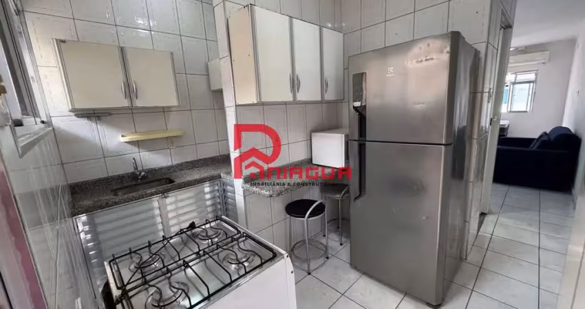 Kitnet com 1 quarto, Canto do Forte, Praia Grande - R$ 190 mil, Cod: 7451
