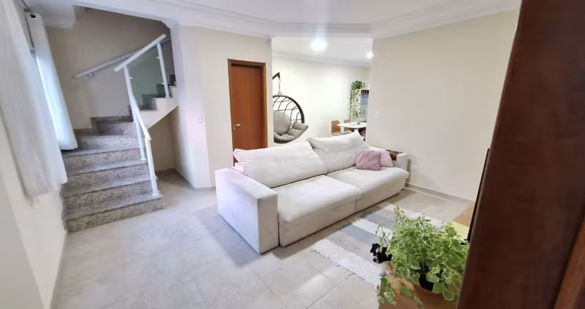 Sobrado com 3 suítes, 5 vagas e cozinha planejada – Próximo ao metro Vila Matilde – 177m²