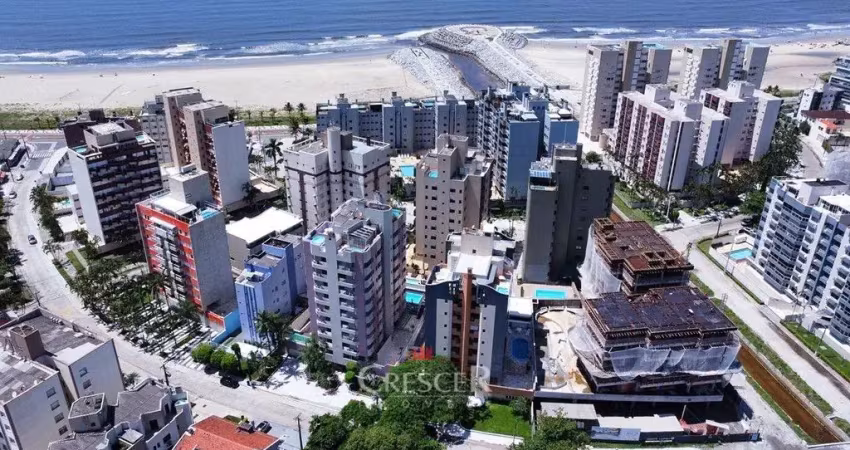 Apartamento mobiliado com 03 quartos em Caiobá!
