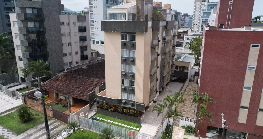 Apartamento mobiliado com 02 quartos em Caiobá!