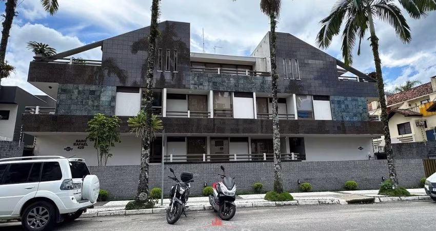 Apartamento mobiliado com 02 quartos em Caiobá!