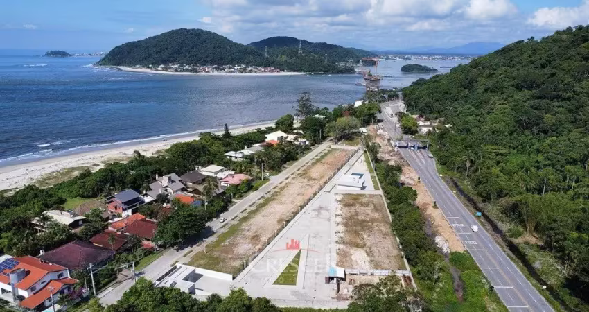 Terreno em condomínio fechado à venda na Avenida Vinte e Nove de Abril, Prainha, Guaratuba