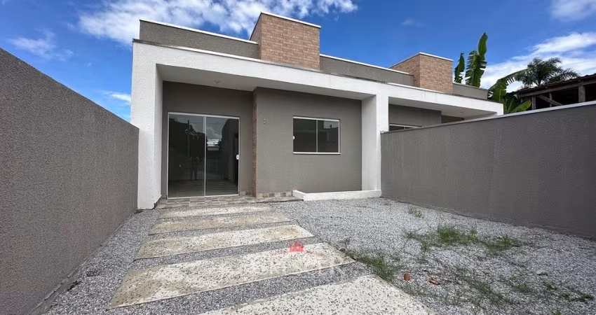 Casas com 2 quartos a venda em Matinhos