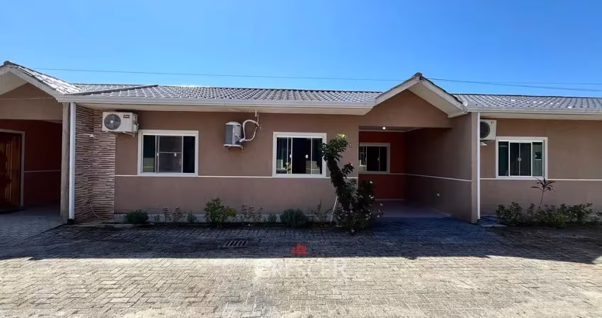 Casa em condomínio a venda em Matinhos