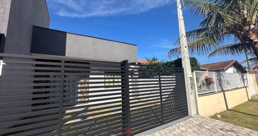 Casa com 02 quartos a venda em Pontal do Paraná