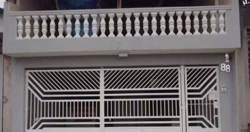 Casa com 2 quartos à venda na Rua Jurandir Pais Leme, 88, Jardim Centenário, São Paulo