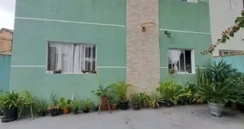 Casa com 2 quartos à venda na Rua Francisco Bucarelli, 135, Parque Guaianazes, São Paulo