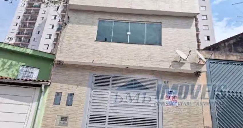 Casa com 2 quartos para alugar na Aguaxima, 62, Jardim Lajeado, São Paulo