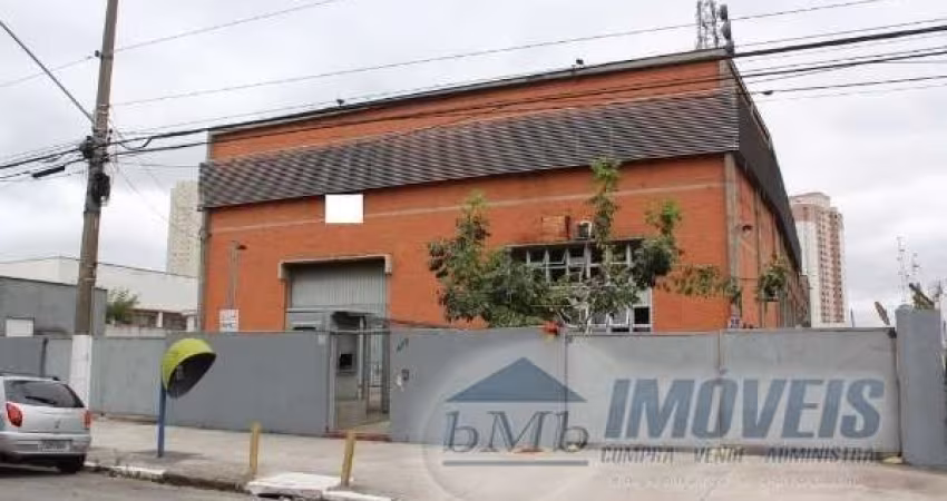 Prédio para alugar na Viela Torres de Oliveira, 407, Jaguaré, São Paulo