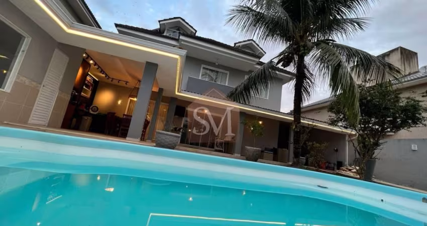 VARGEM GRANDE - CASA DE CODOMÍNIO COM 4 SUÍTES , 380M², 4 VAGAS ...