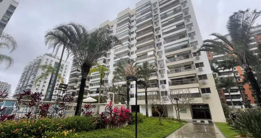 Cobertura duplex para alugar na barra olímpica, rj: 2 quartos, 1 suíte, vista lagoa, 2 vagas de garagem!