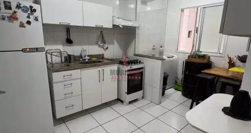 Apartamento à Venda com 2 quartos, 1 Banheiro e Vaga Coberta e Elevador
