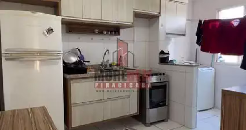 Lindo Apto de 55m² no Glebas California com 2 Quartos, Banheiro e Vaga Coberta