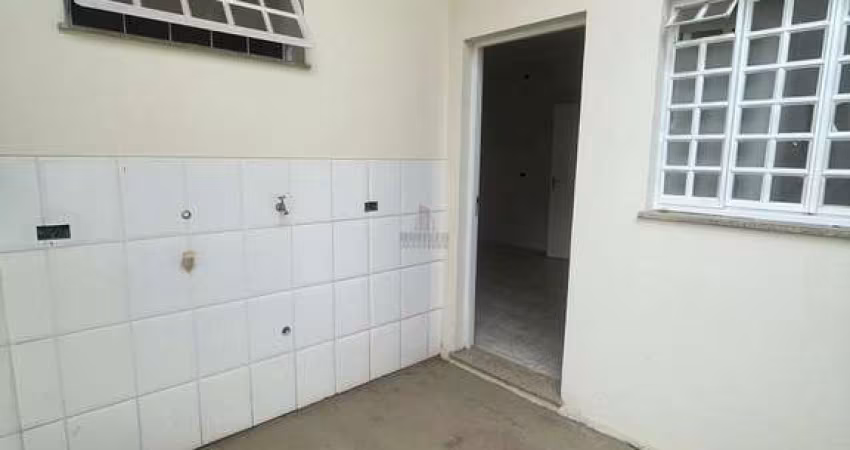 Parque Chapadão - Casa a venda 2 dorms, região da Pompéia. Só R$ 275mil.