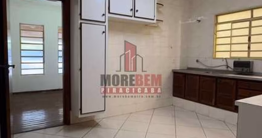 Casa a venda na Vila Rezende  com 103m², 2 Quartos, 2 Vagas, 2 Banheiros