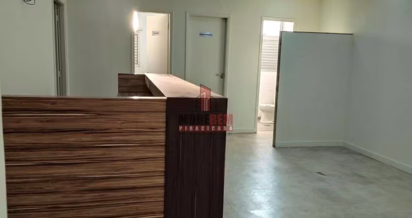 Sala Comercial À Venda, 3 salas, 3 banheiros, 1 vaga, 136 m²