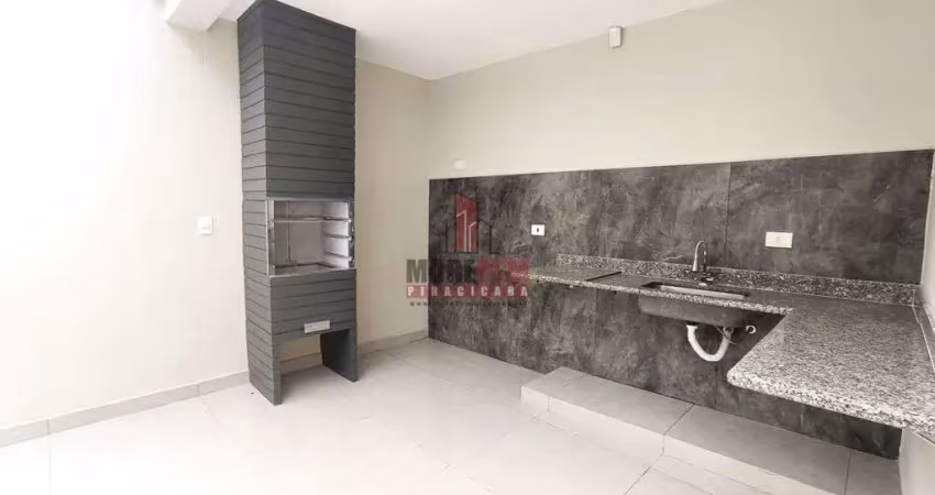Casa com 3 dorms, recém reformada, na Vila Rezende