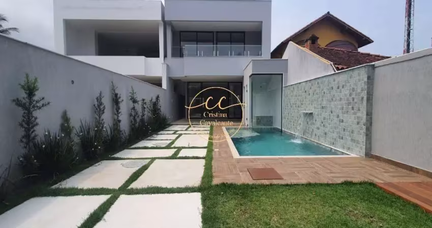 Rio mar - casa contemporânea triplex à venda em barra da tijuca, rio de janeiro: 4 suítes, 350m², 3 vagas, piscina e sauna!