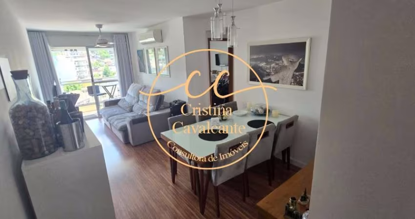 Imperdível - Apartamento à venda com 3 suítes, 82 m², varanda com cortina de vidro na Taquara, Rio de Janeiro-RJ!