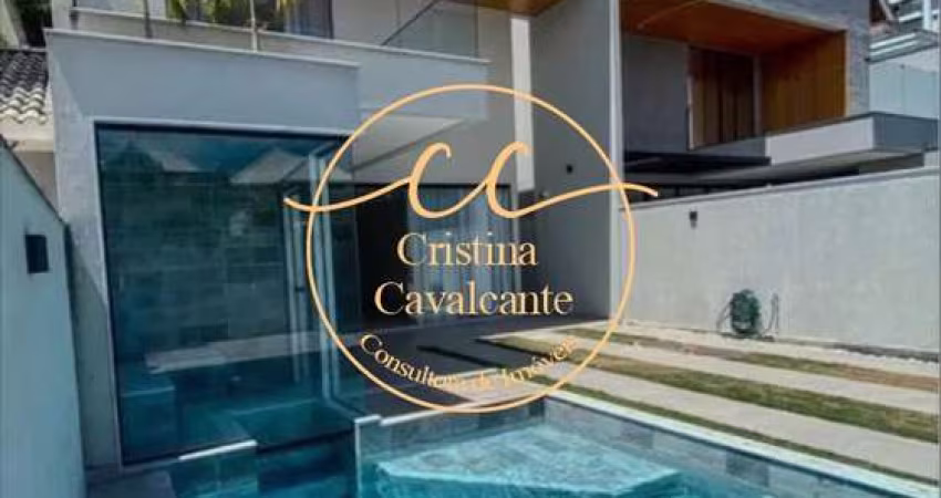 Casa Triplex de Luxo no Recreio dos Bandeirantes - 3 Suítes, Piscina e Varanda Gourmet - Imperdível!