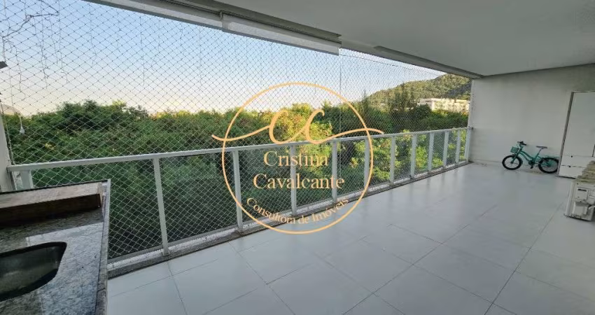 Apartamento à Venda no Recreio dos Bandeirantes, Rio de Janeiro-RJ: 2 Quartos, 1 Suíte, 83m² e Varanda Gourmet!