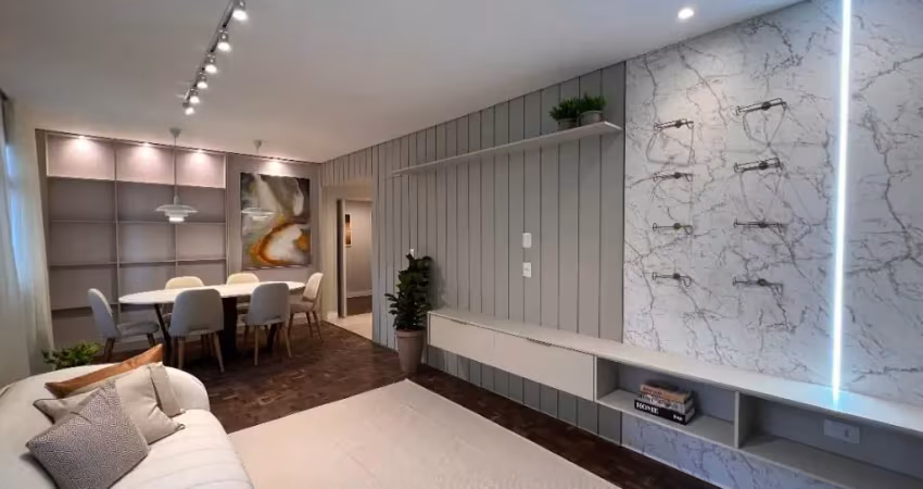 Apartamento mobiliador  no batel 3 suítes e 1  vaga