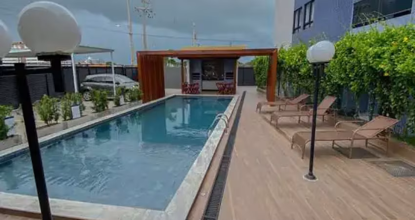 03 quartos e porteira fechada, a 400 metros do mar!!!