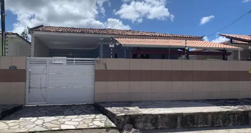 Oportunidade perfeita pra você que prefere a tranquilidade de uma casa!!