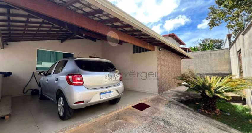 Casa com 3 dormitórios à venda, 150 m² por R$ 880.000,00 - Lundceia - Lagoa Santa/MG