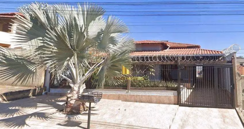 Casa com 3 quartos à venda na Rua das Dálias, 52, Jardim Ipê, Lagoa Santa