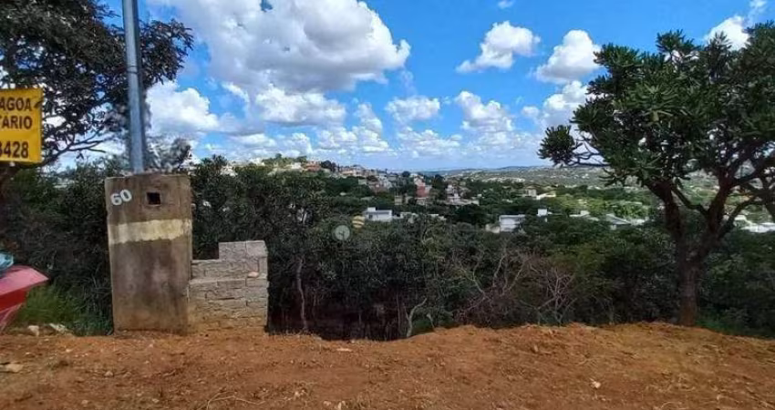 Terreno à venda, 1000 m² por R$ 450.000,00 - Condomínio  Boulevard - Lagoa Santa/MG