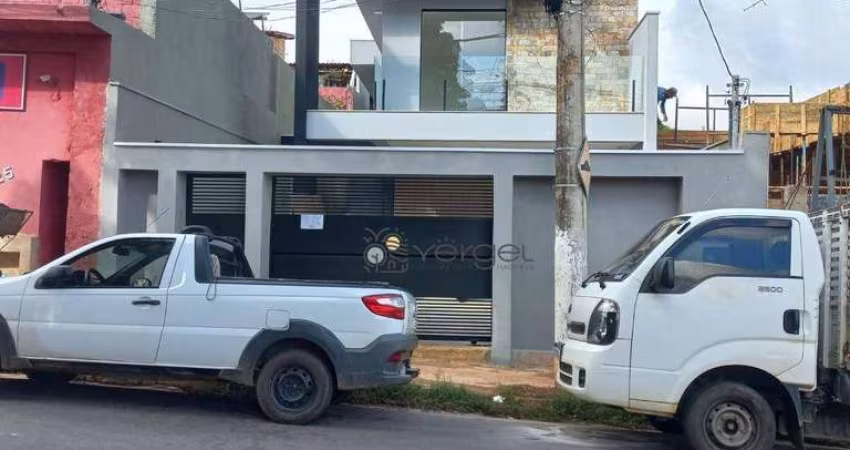 Casa com 3 dormitórios à venda, 166 m² por R$ 990.000 - Ovídeo Guerra - Lagoa Santa/MG