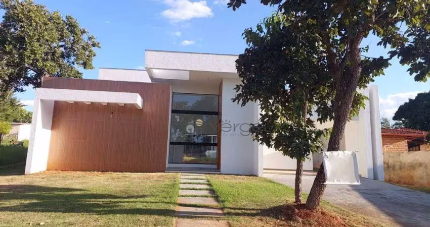 Casa com 3 dormitórios à venda, 170 m² por R$ 950.000,00 - Condomínio Estância da Mata - Jaboticatubas/MG