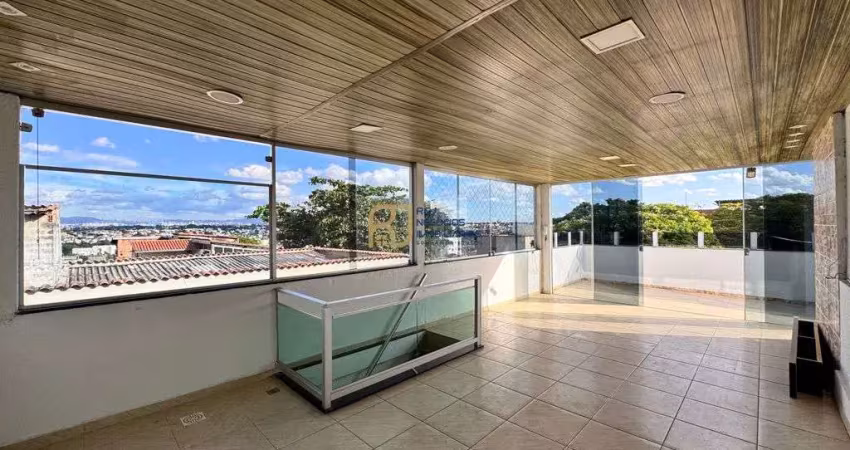 Cobertura à venda - 140m² - 3 quartos - 1 vaga coberta - 2 salas - santa mônica