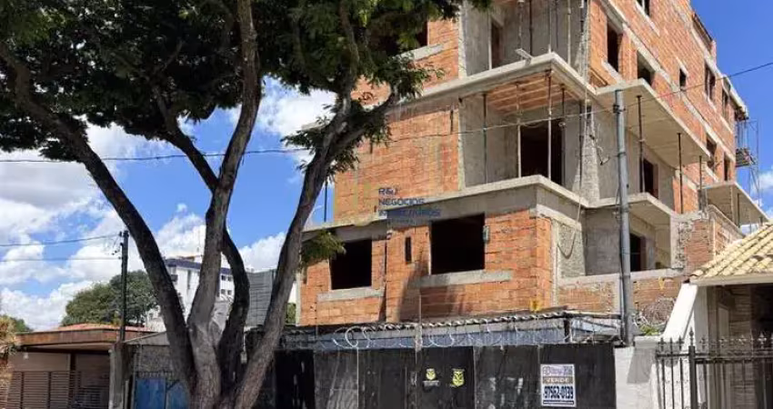 Cobertura à venda - 3 quartos sendo 2 suítes - 2 vagas - elevador - itapoã bh