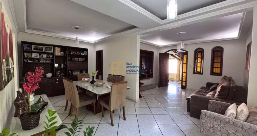 Casa colonial à venda - 3 quartos 1 suíte - 4 vagas - espaço gourmet - letícia