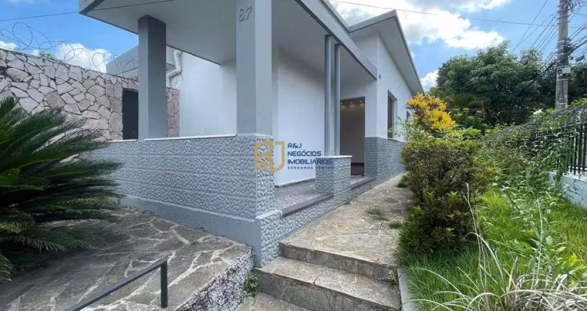 Casa linear à venda - 4 quartos - 2 suítes - 4 vagas - 3 banheiros - santa rosa