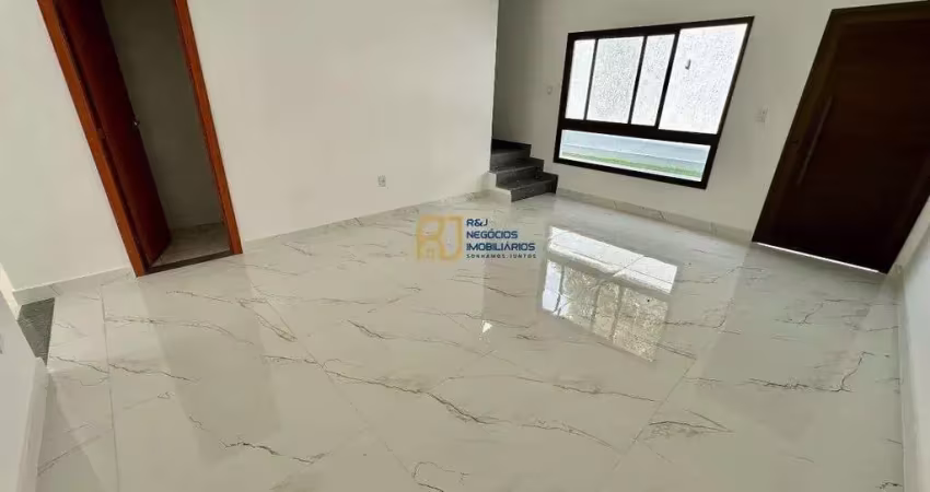 Casa em condomínio à venda - 190m² - 3 quartos sendo 2 suítes - 2 vagas - trevo