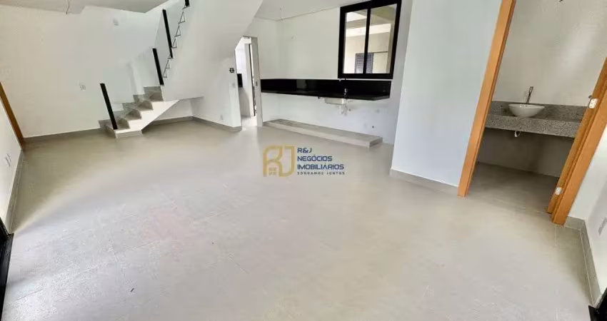 Casa em condomínio à venda - 3 quartos sendo 1 suíte - 2 vagas - 160m² - trevo