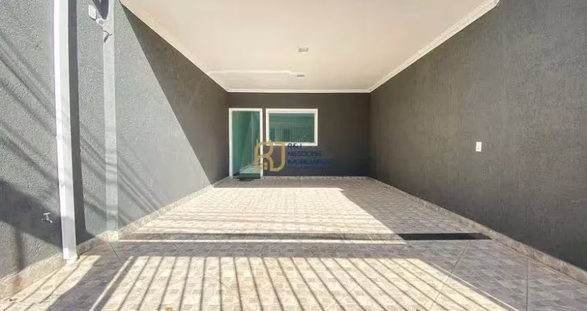 Casa geminada individual 3 quartos à venda - 3 banhos - 3 vagas - céu azul