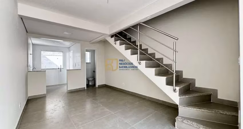 Casa geminada à venda - 2 quartos 1 com suíte e varanda - 1 vaga - planalto bh
