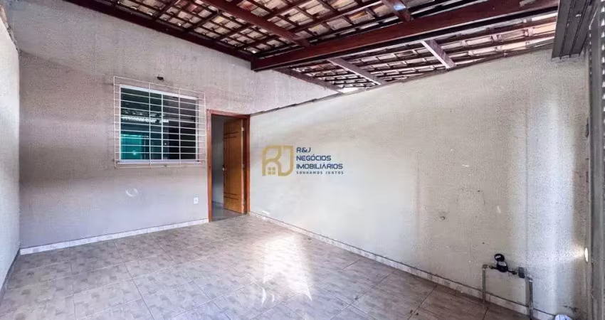 Casa geminada à venda - 2 quartos amplos - 1 vaga - 2 banheiros - jardim leblon